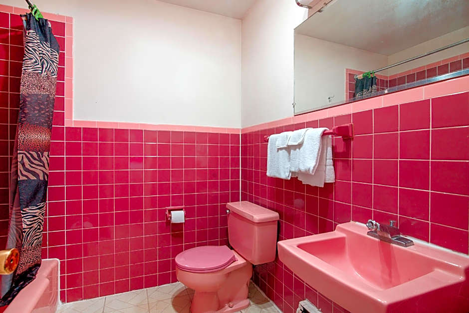 OYO Hotel Dalton PA I-81