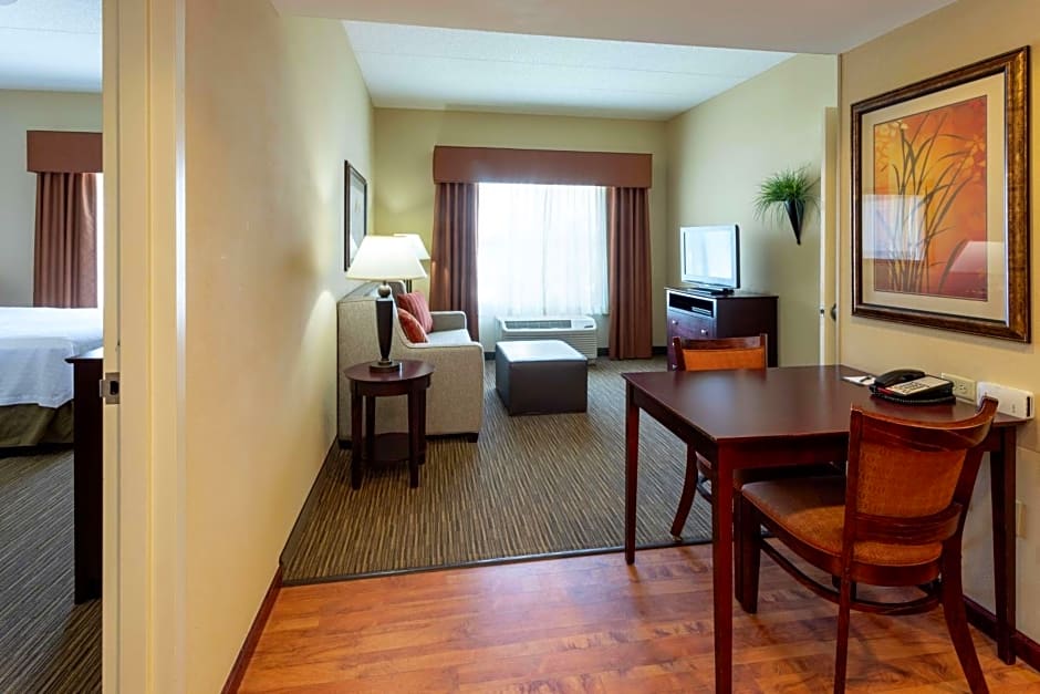 Homewood Suites by Hilton Minneapolis-StLouis Park at West
