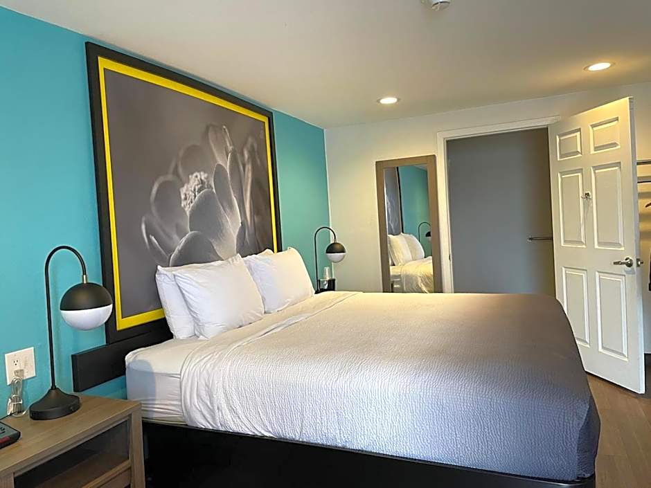 Super 8 by Wyndham Wichita Falls
