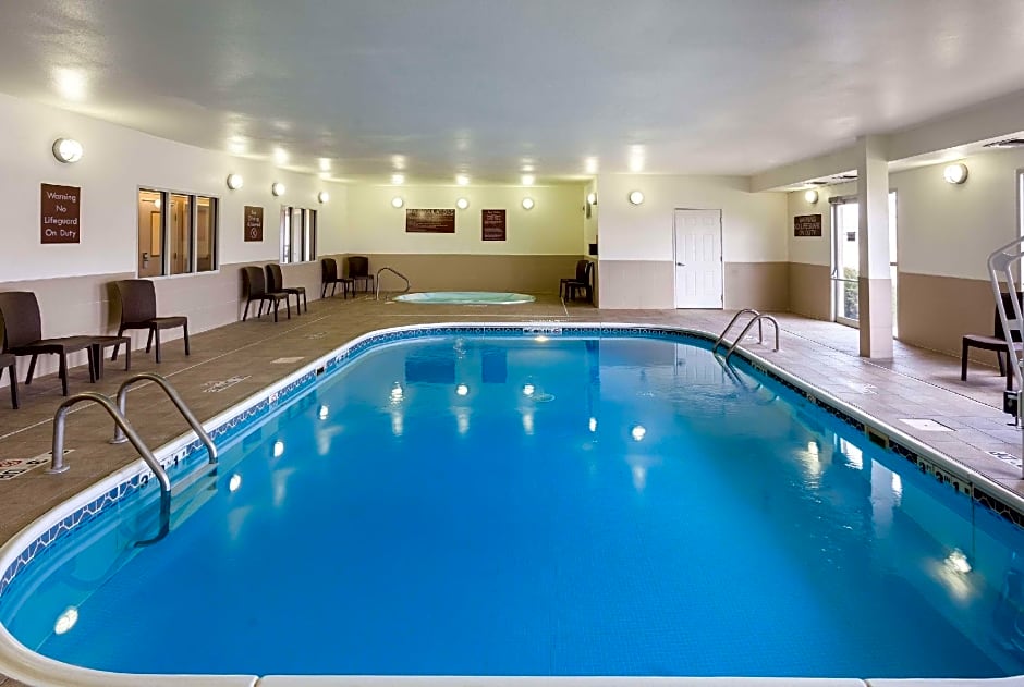 Comfort Suites Lincoln North