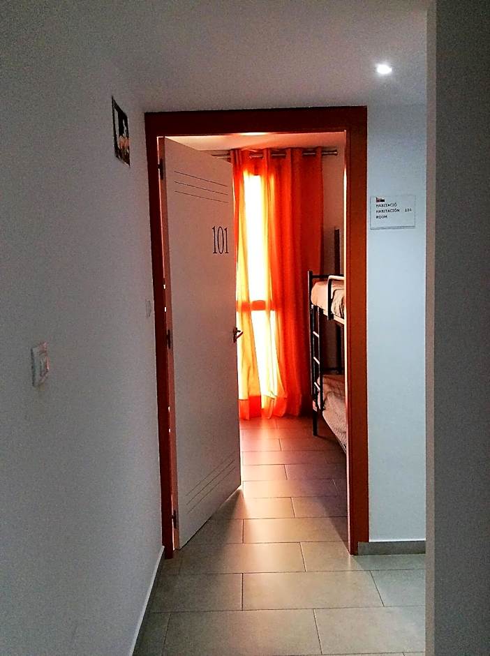 Hostelscat