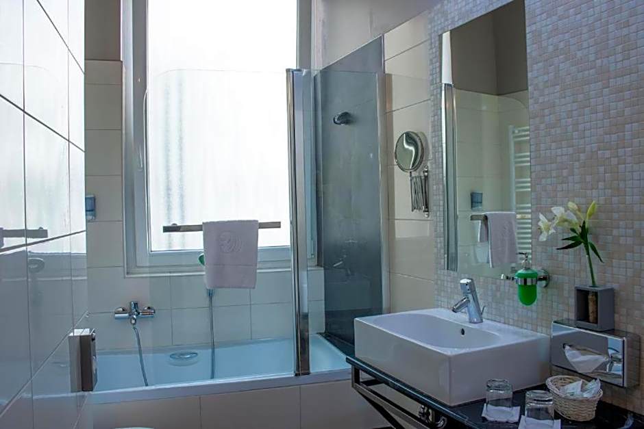 Carat Boutique Hotel