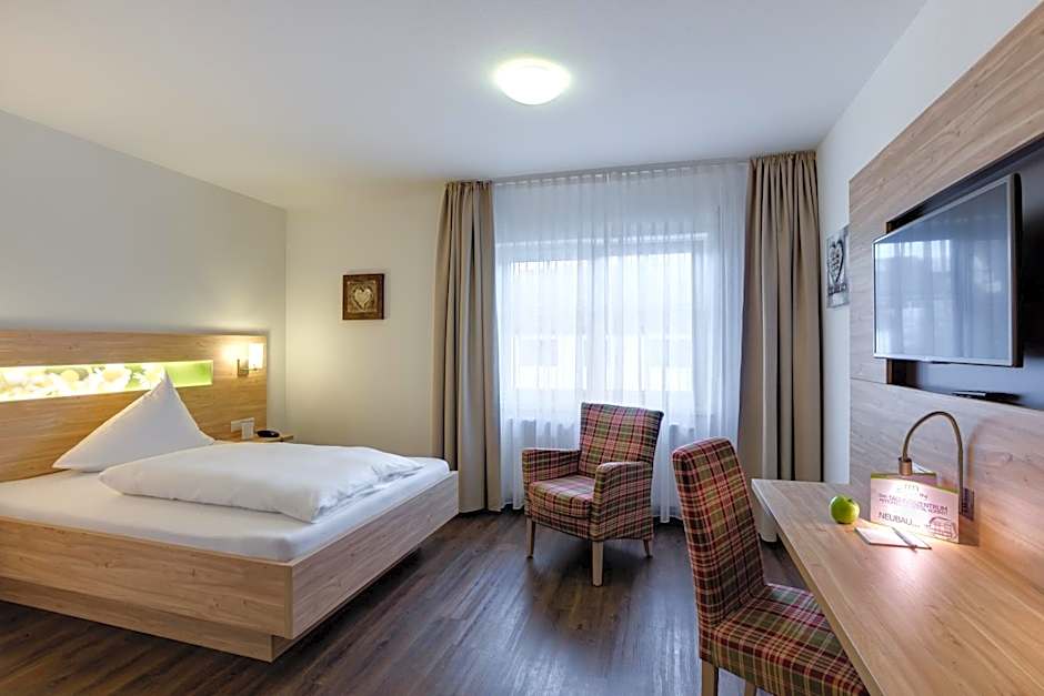 Photo 1 of 7 of Single Room