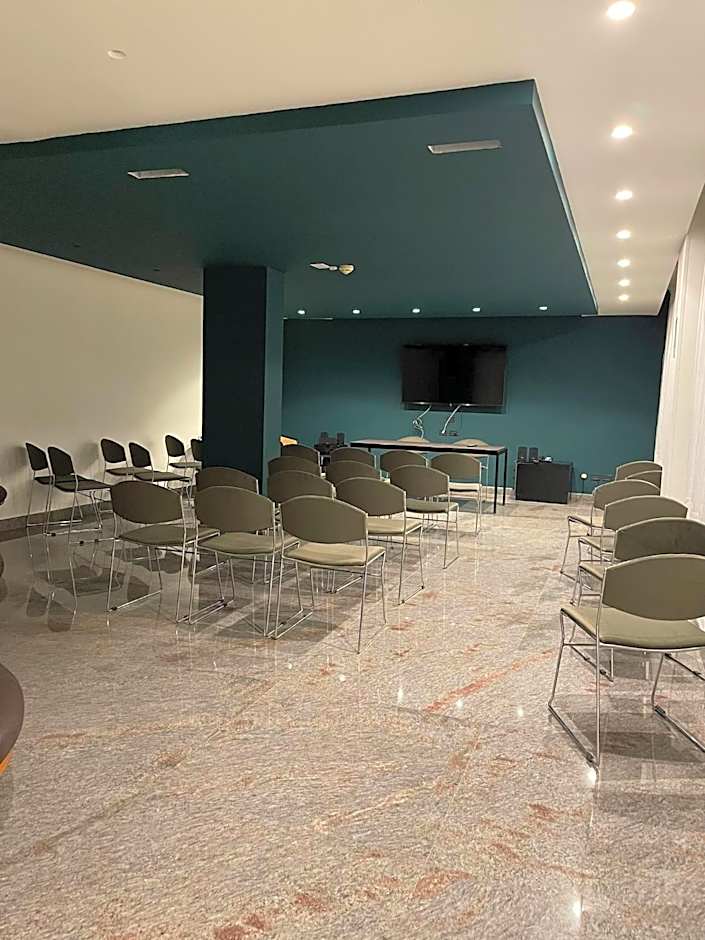 Cristal Palace Hotel