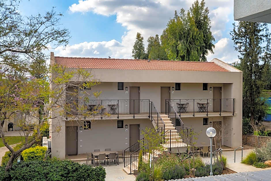 Holiday Village Kibbutz Mizra