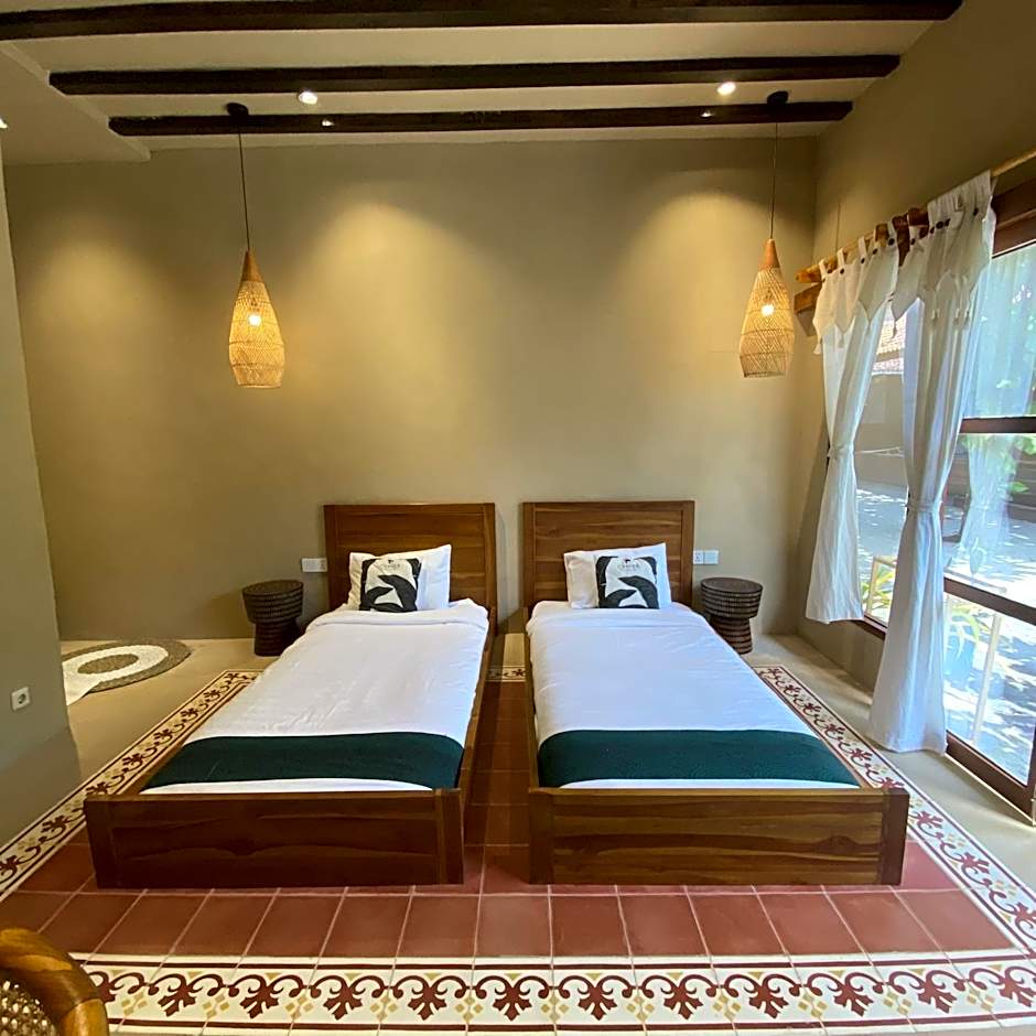 Cabana Surf and Stay