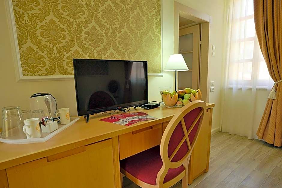 Sergei Palace Hotel