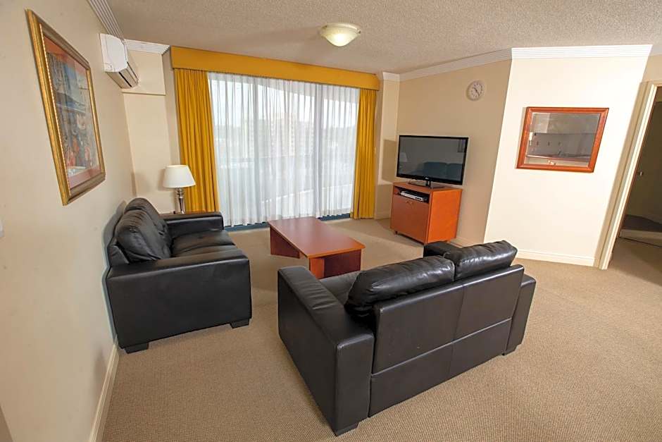 Springwood Tower Apartment Hotel