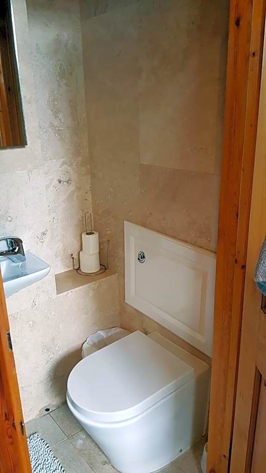 Hour Glass Hotel