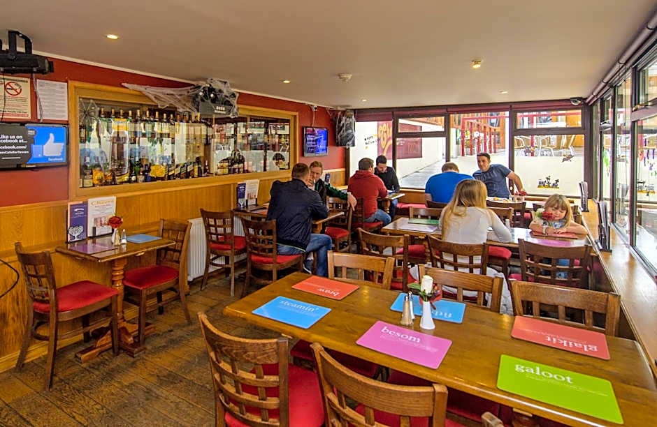 Cheers Cafe Bar & Tavern