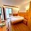 Alledolomiti Boutique Lake Hotel - Adults friendly