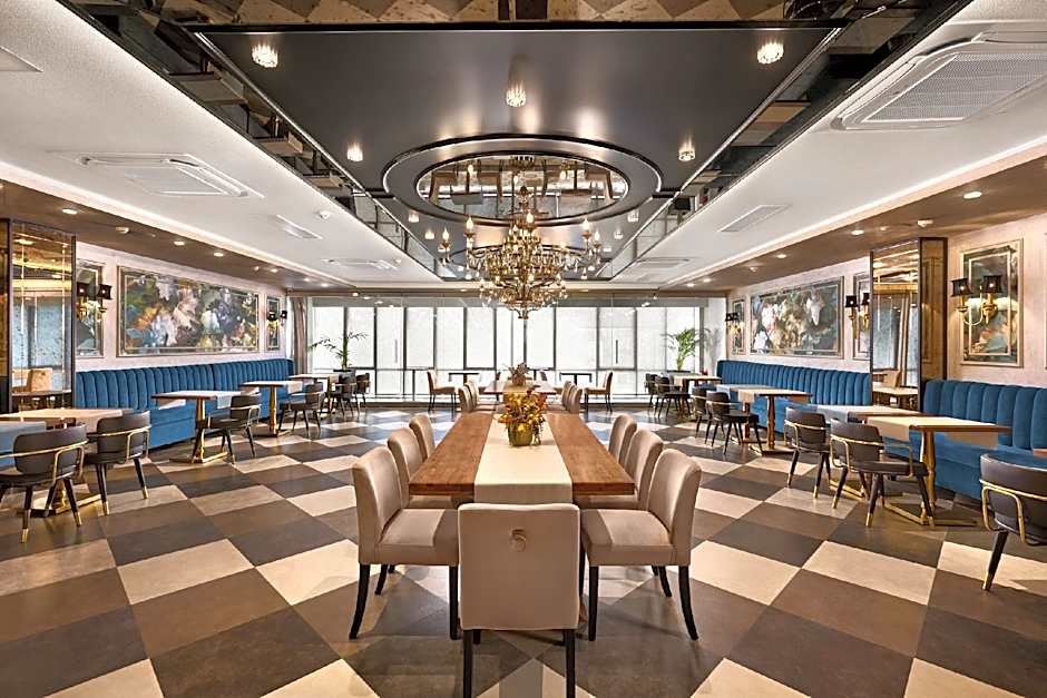 The New Hotel Zeybek