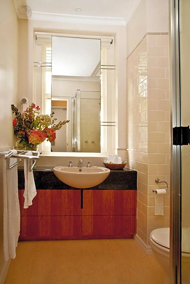 Linaker Art Deco Motel