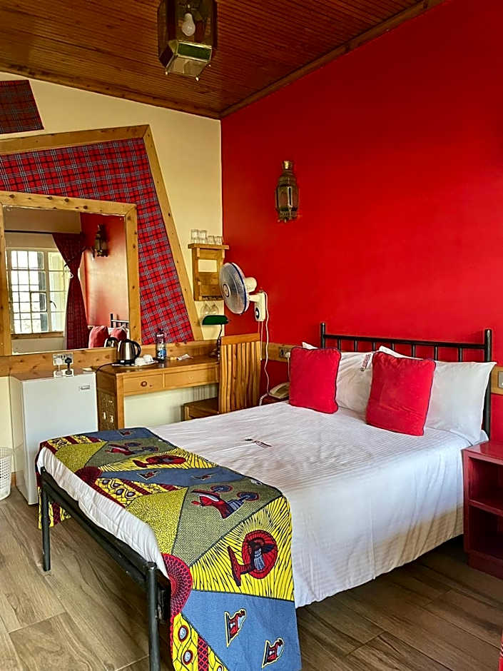Parklands Shade Hotel