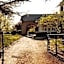 Petersons Armidale Winery and Guesthouse
