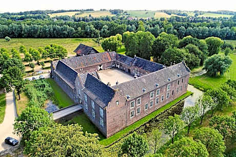 Terborgh Budget Hostel