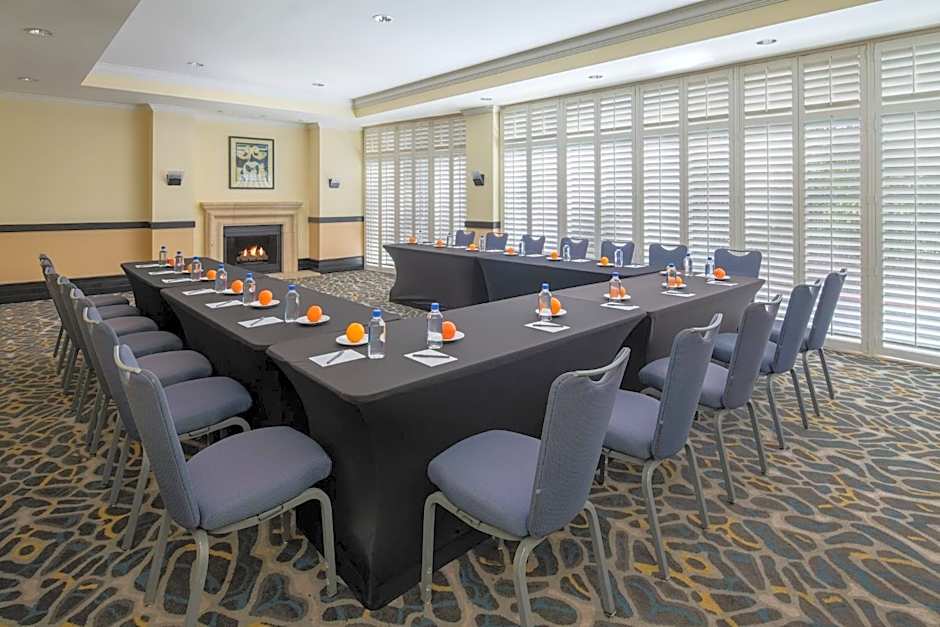 Crowne Plaza Cabana Hotel By IHG