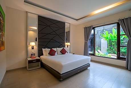 6-Bedroom Villa with Private Pool