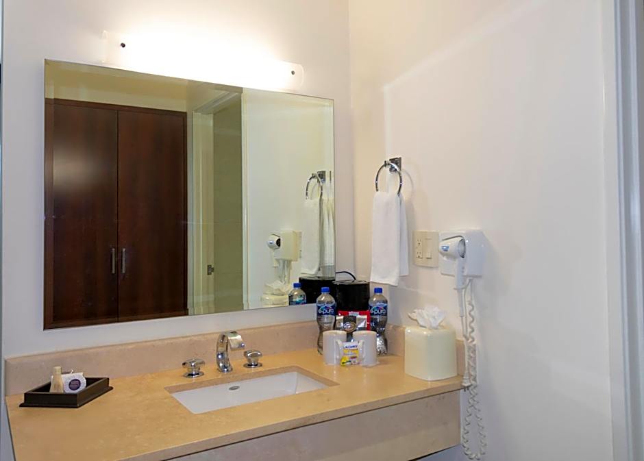 Hotel Aeropuerto Los Cabos