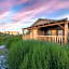 -Pet Friendly- Miners Cabin #5 -Two Double Beds - Private Balcony