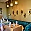 Cresta Jameson Hotel