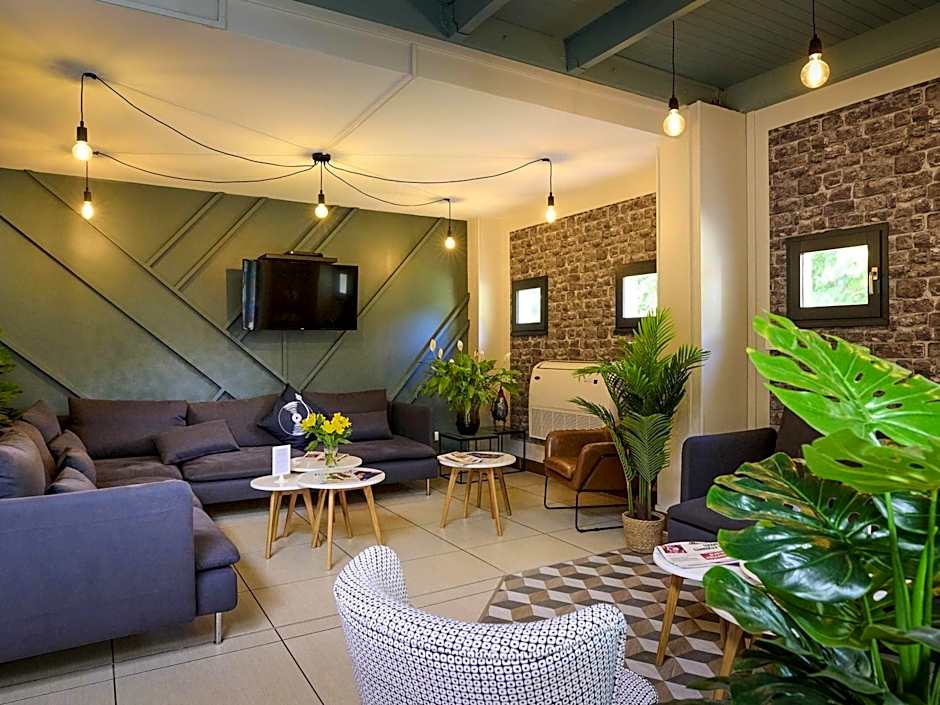 ibis Abbeville