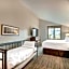 Mountain Thunder Lodge