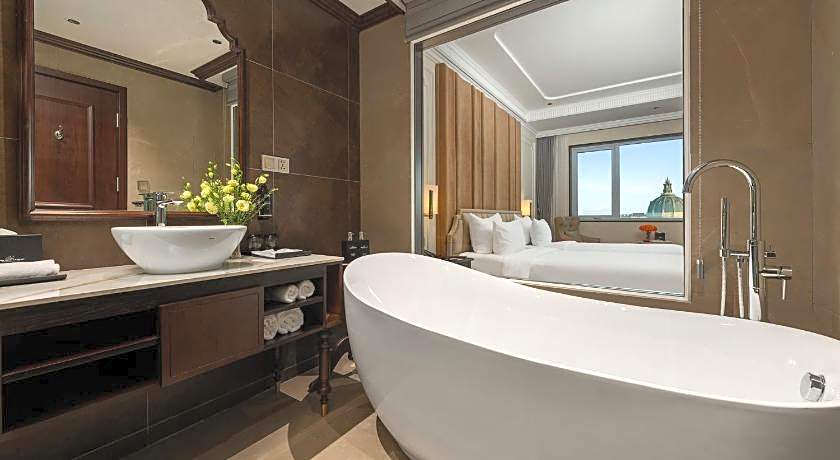 Ninh Binh Legend Hotel