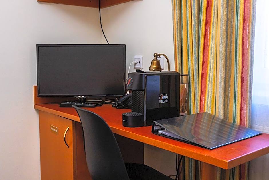 Suite Hotel 900m zur Oper