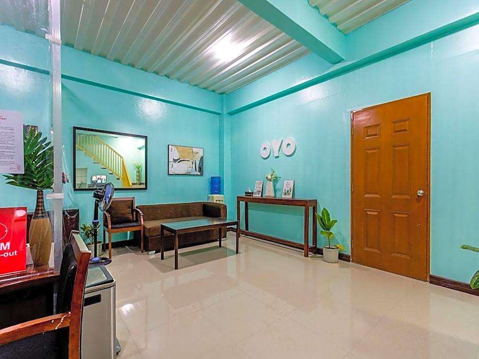 La Belladoza near Airport