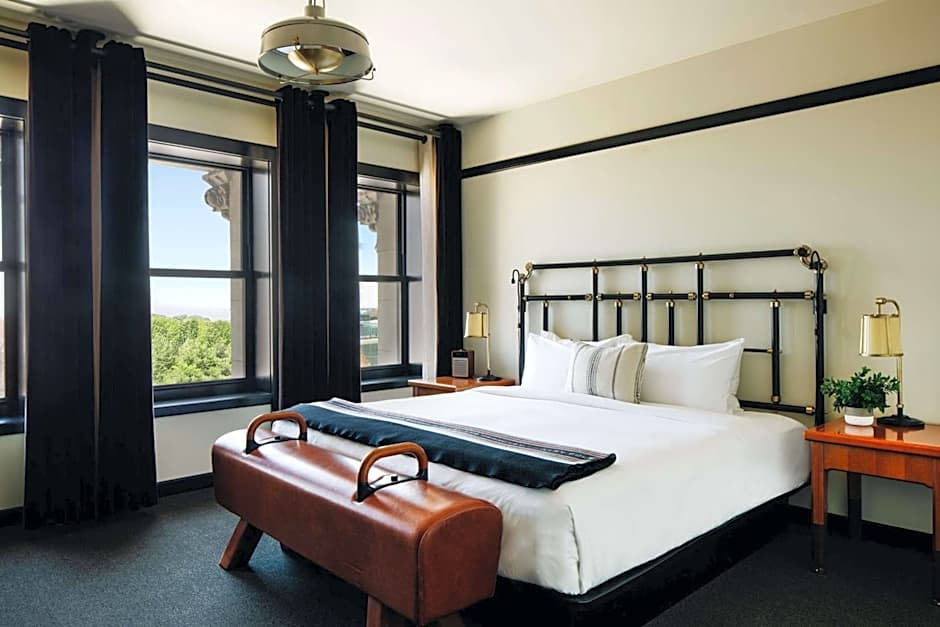 Chicago Athletic Association, part of Hyatt