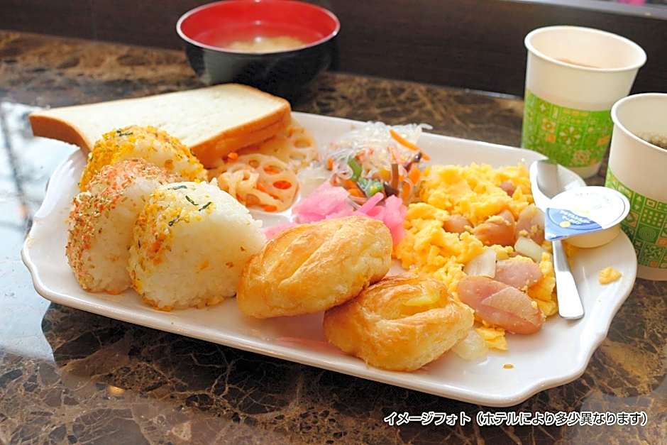 Toyoko Inn Shiki-eki Higashi-guchi