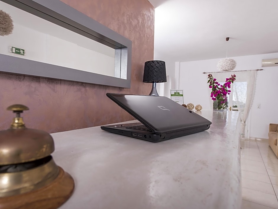 Bella Santorini Studios