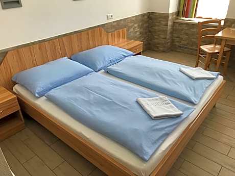 Quadruple Room with Shower