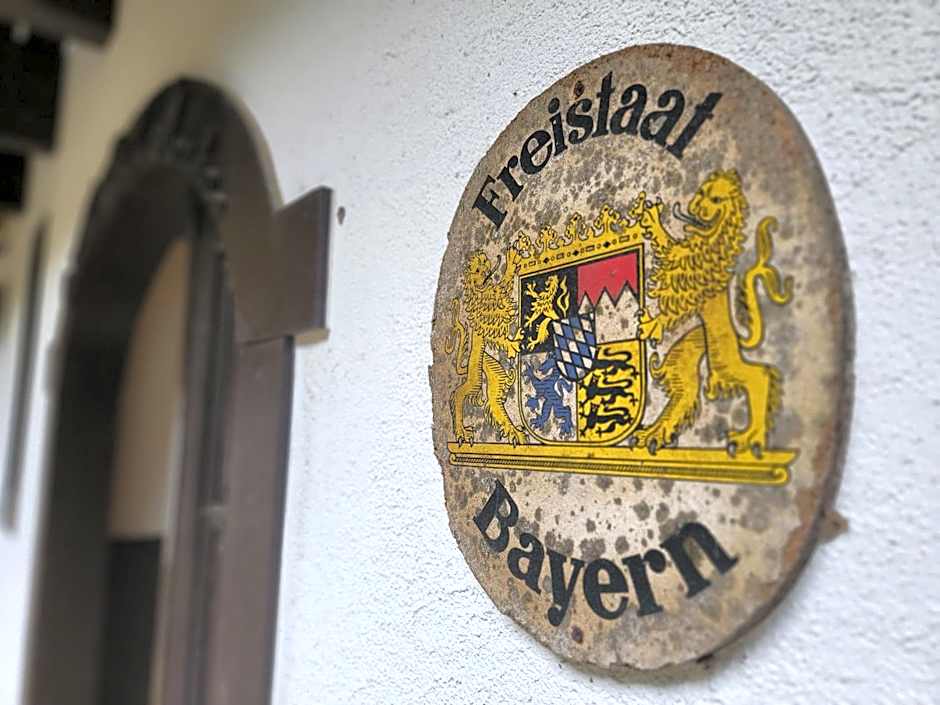 モニカ リゾート 貸切リゾートホテル by MFR