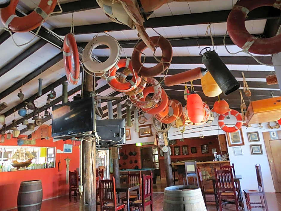 Restaurante Malarrimo Hotel & RV Parking