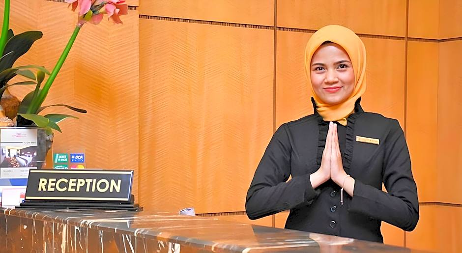 Grand Rocky Hotel Bukittinggi