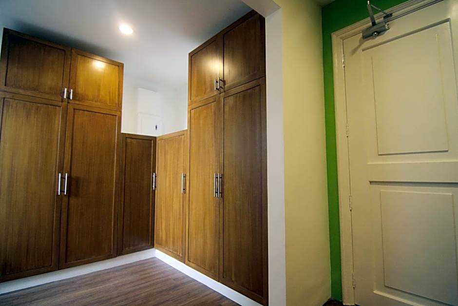 Bryan Condo Suites Makati near Airport