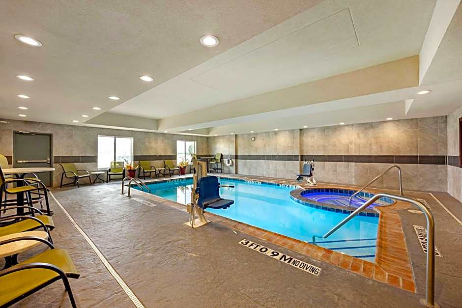 Best Western Plus Pratt