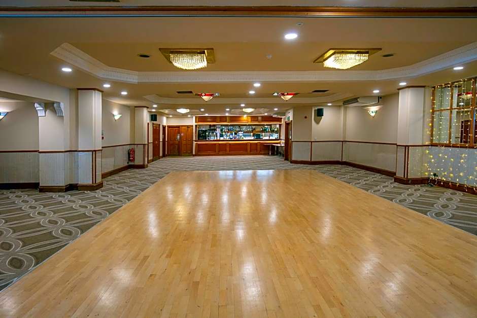 Best Western Woodlands Hotel