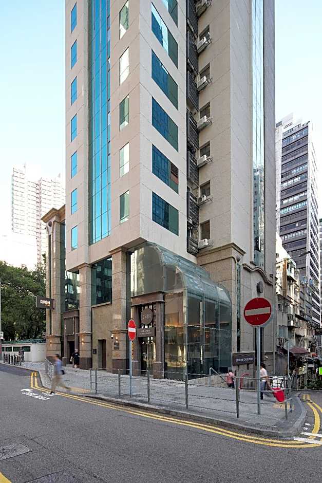 Dash Living on Hollywood