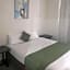Curtis Central Apartments Official