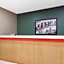 Super 8 by Wyndham Greencastle