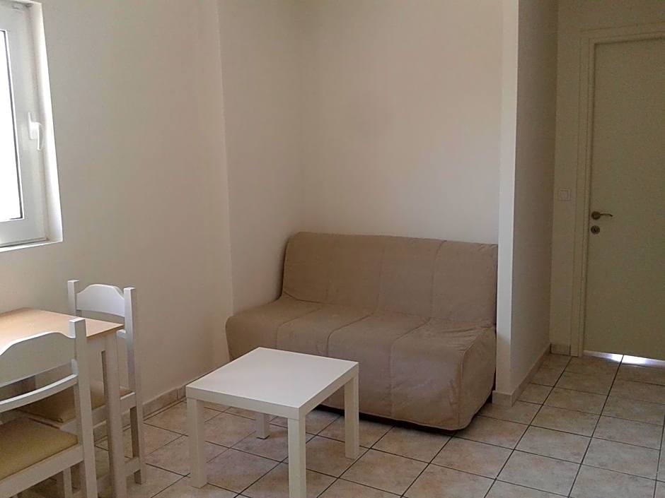 Achilleas Hotel Apartments
