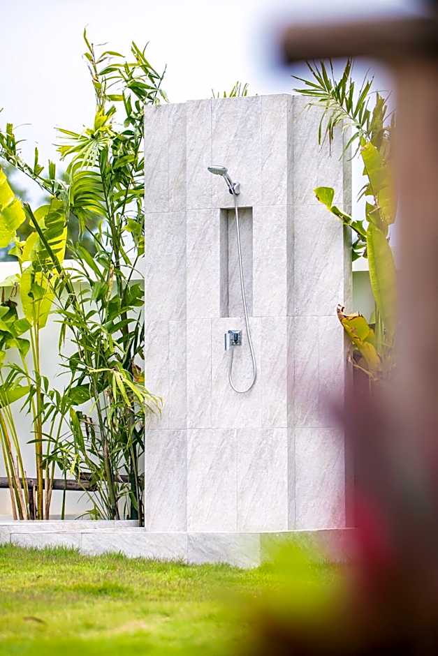 Mango Hill Residence