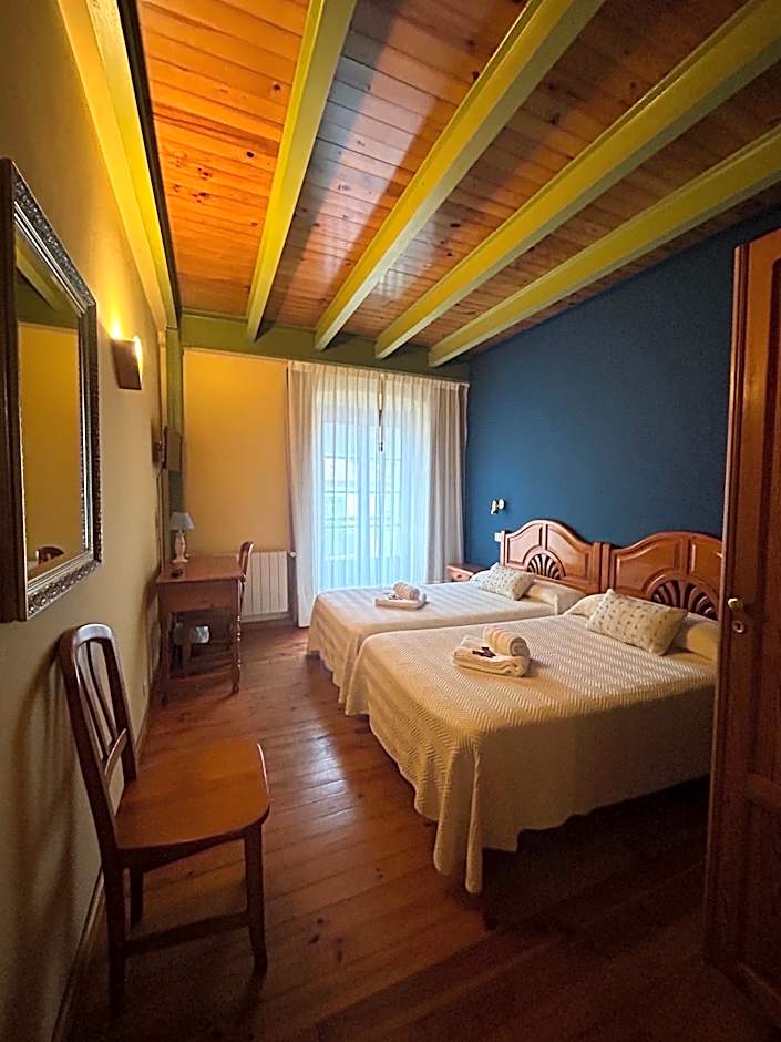 Hotel Cuevas Del Mar