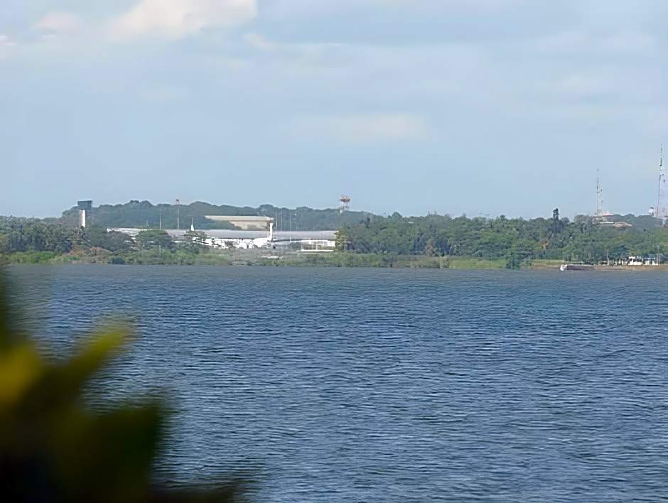 Hotel Lagoon Paradise