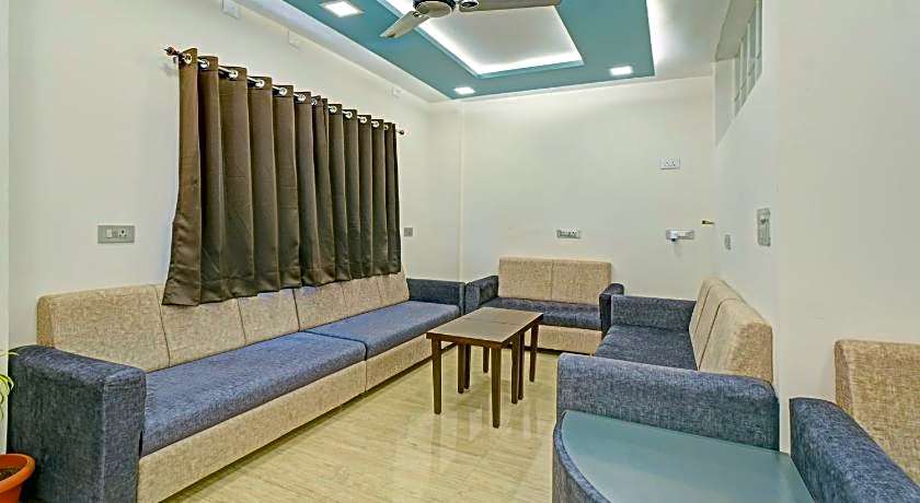 Treebo Paras Raj Near City Palace