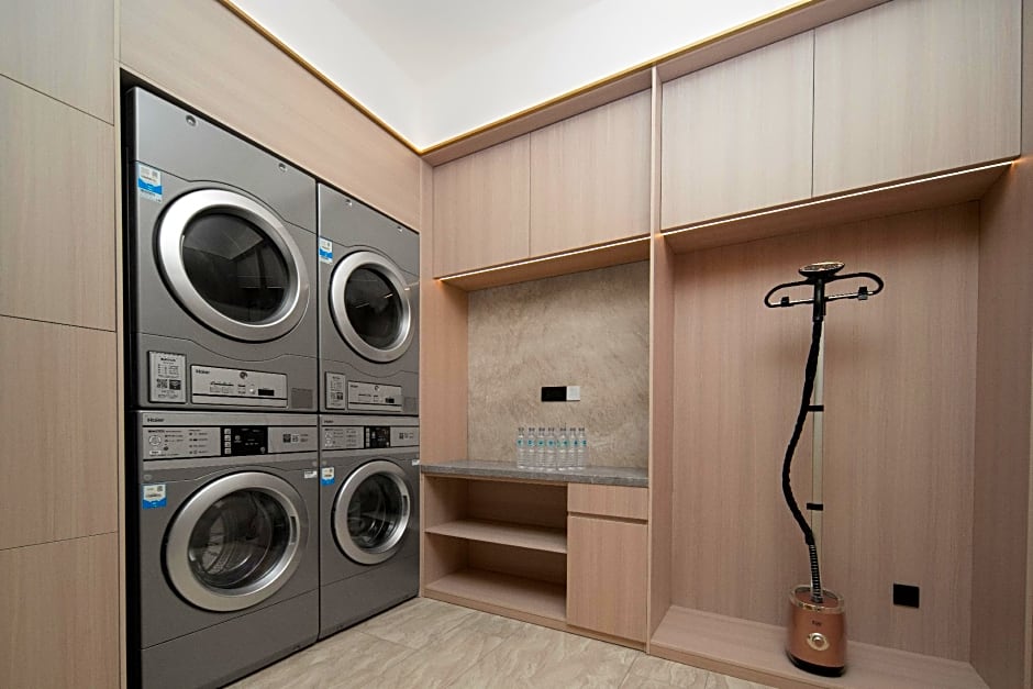 Hanting Hotel Puyang Stadium Lishan Road