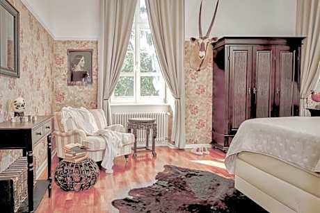 Private Residenz with 2 Bed Rooms, 3 Beds and Whirlpool